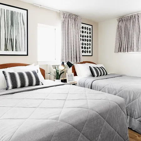 Intown Suites Extended Stay Atlanta Ga - Cumming-2